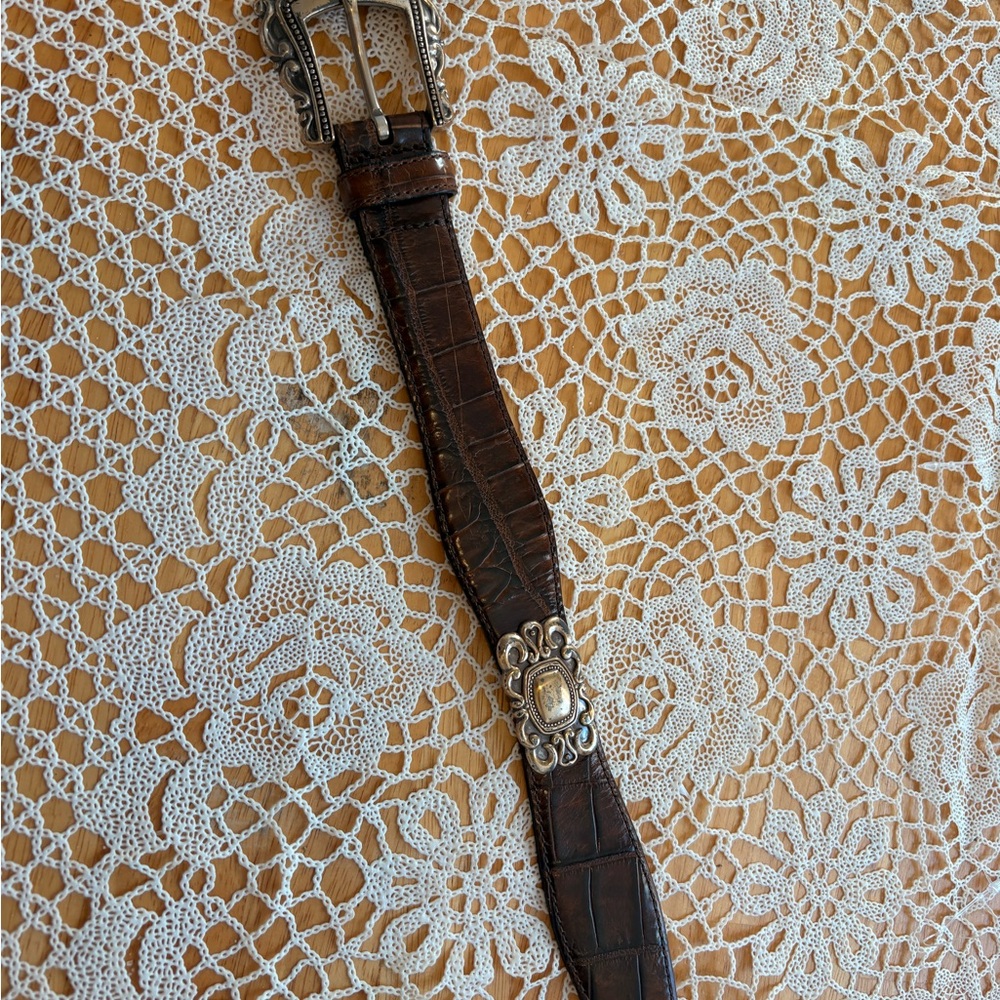 Stylish Brown Crocodile Belt with Gold Buckle